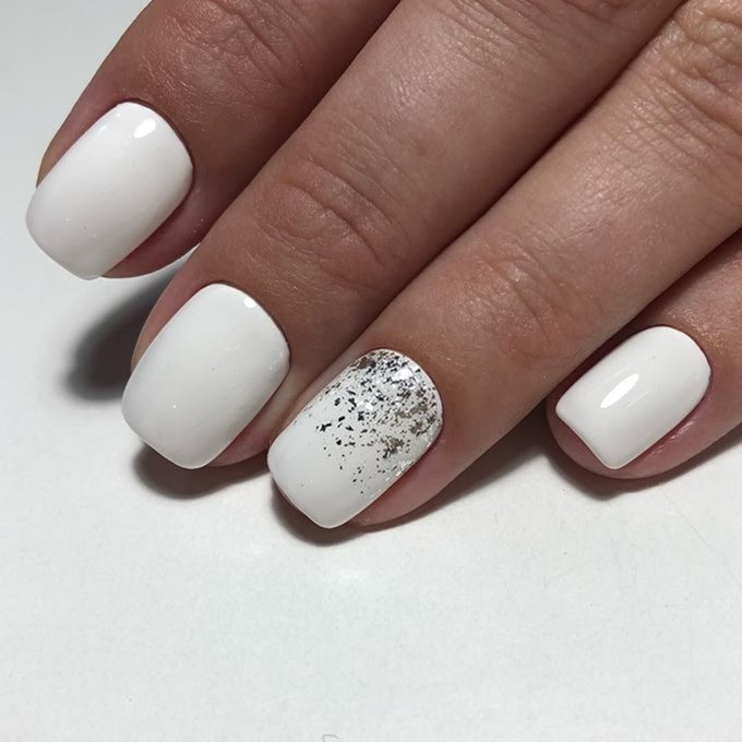 Дизайн ногтей белый - выбрать белые ногти, маникюр белым гель лаком на сайте Tufishop